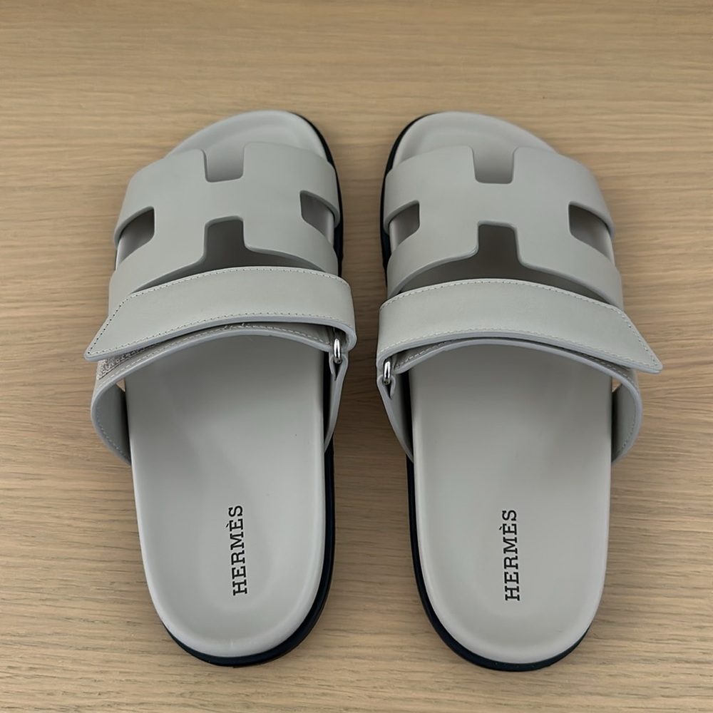 Hermes Chypre Sandals in Beige Esquisse size 38 - Picture 10 of 16